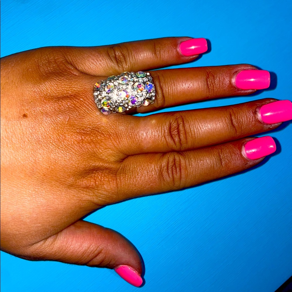 iridescent ring. Worn once. 💍